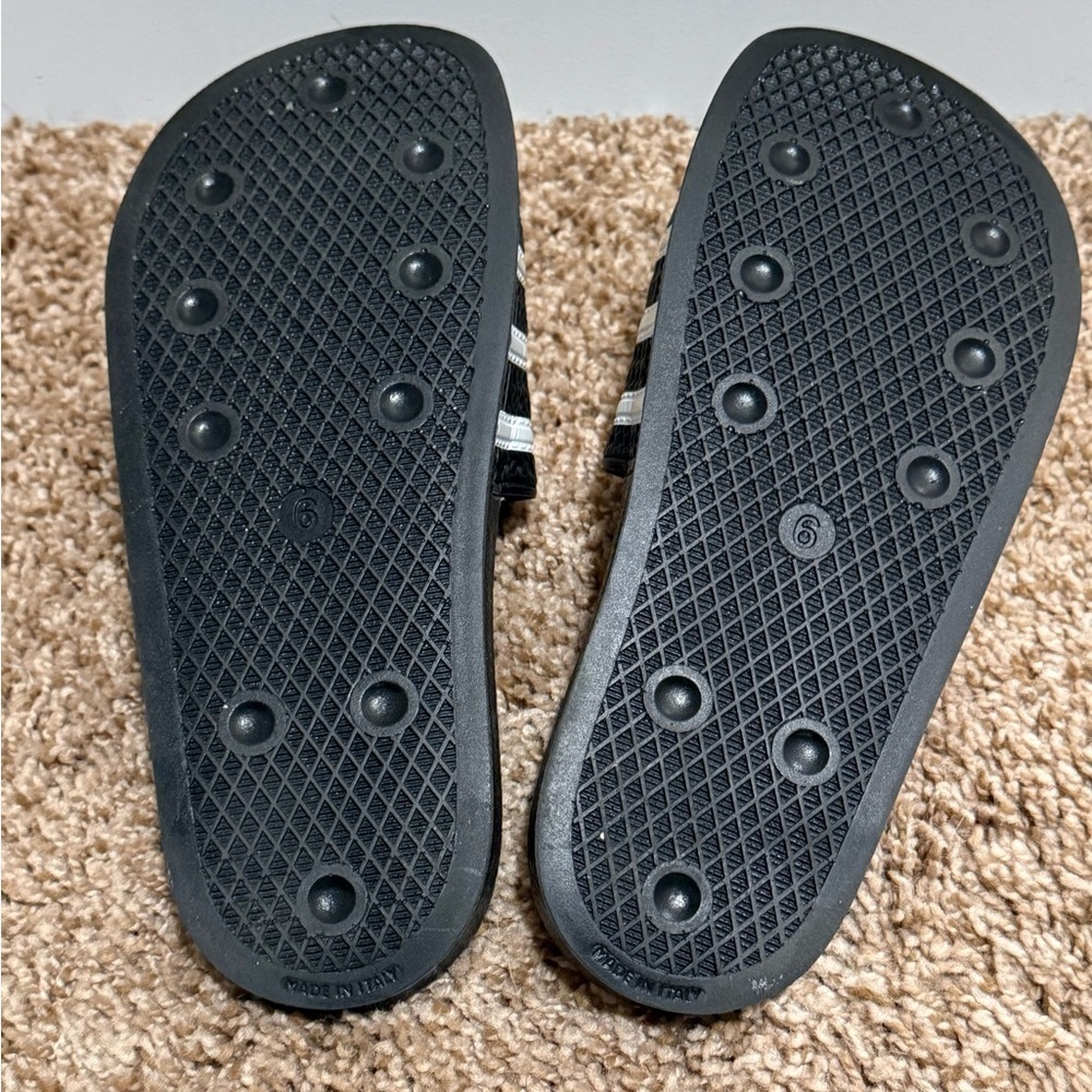 Adidas Adilette Slides – Black with White Stripes – Women’s 6 - Picture 2 of 5